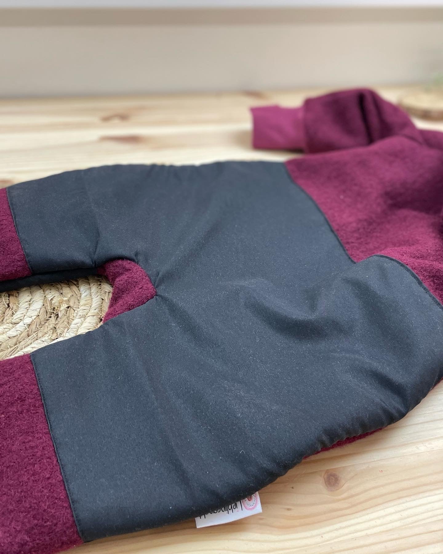 Robustoverall Borderaux-Rot Blumenmix Blau