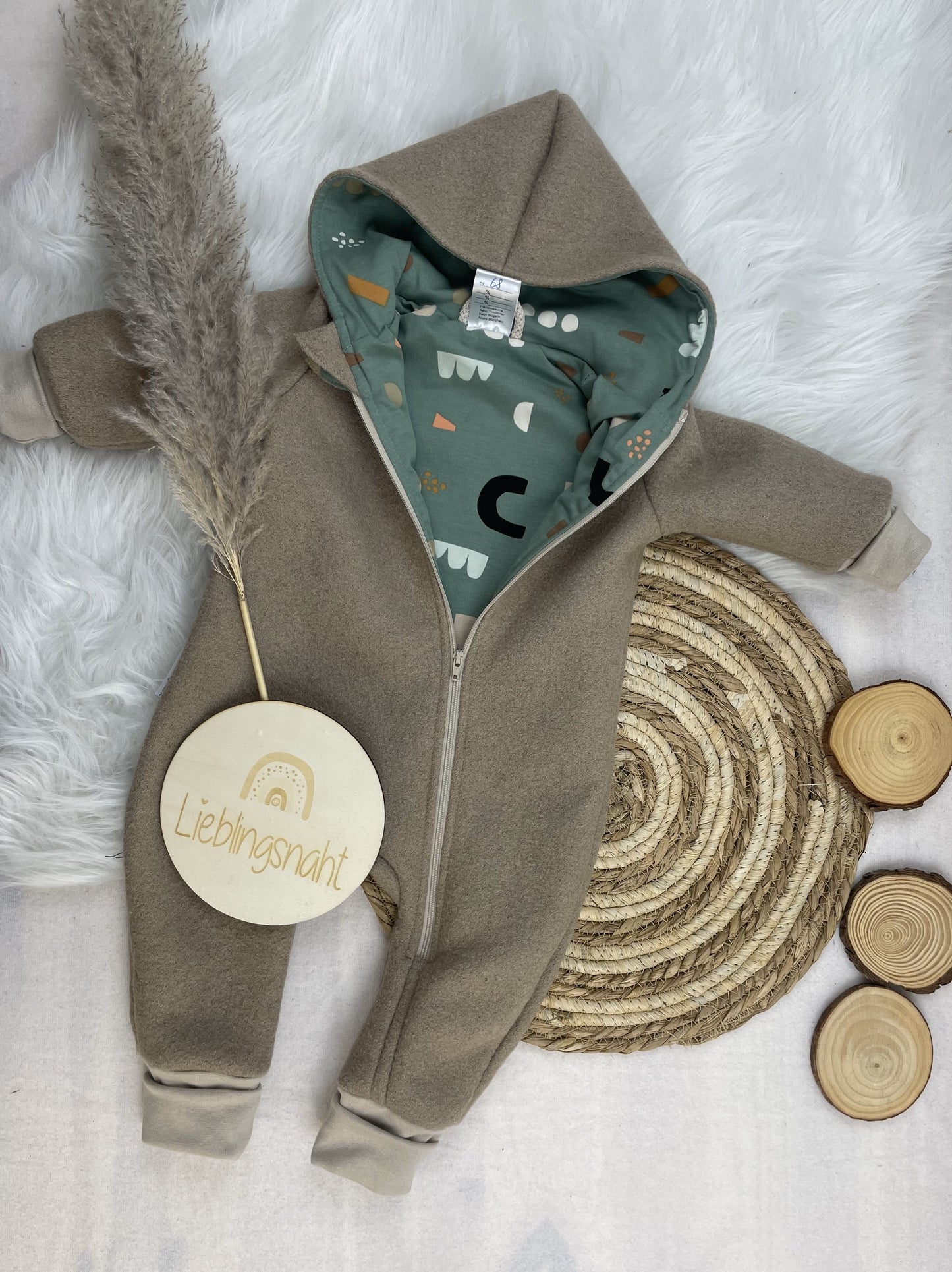 Wollwalkoverall beige Formen mint